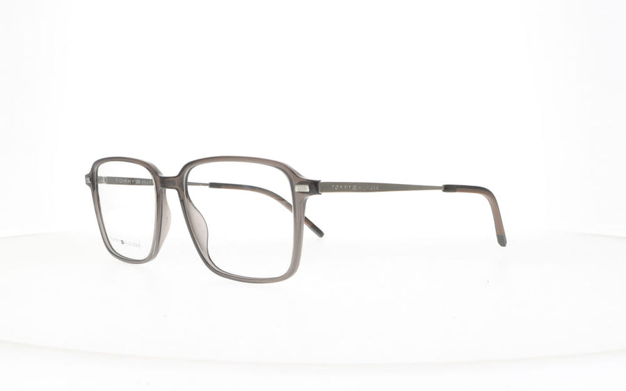 Tommy Hilfiger TH 2335