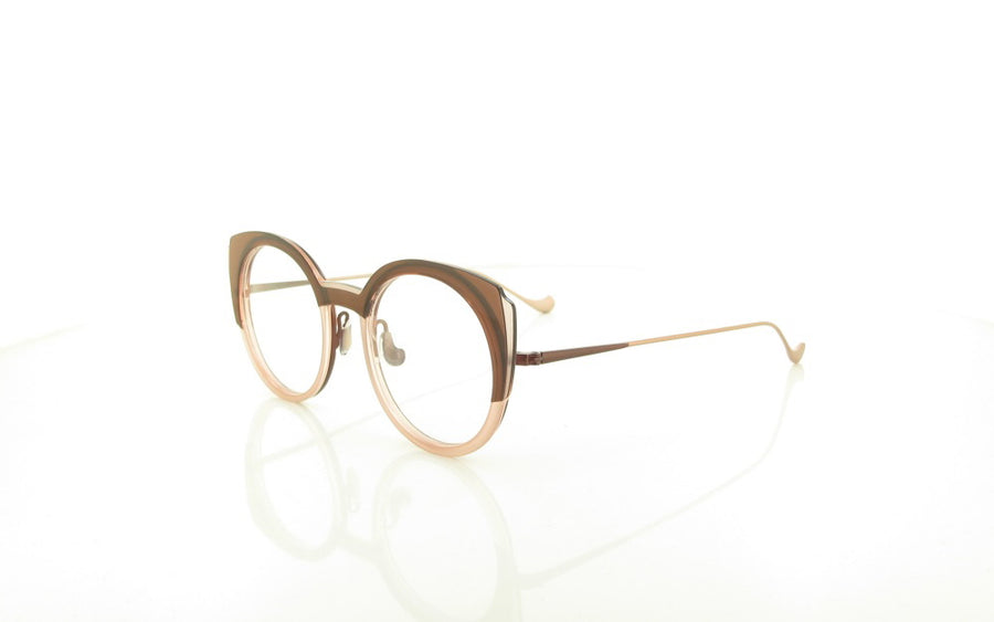 Caroline Abram  DEAR