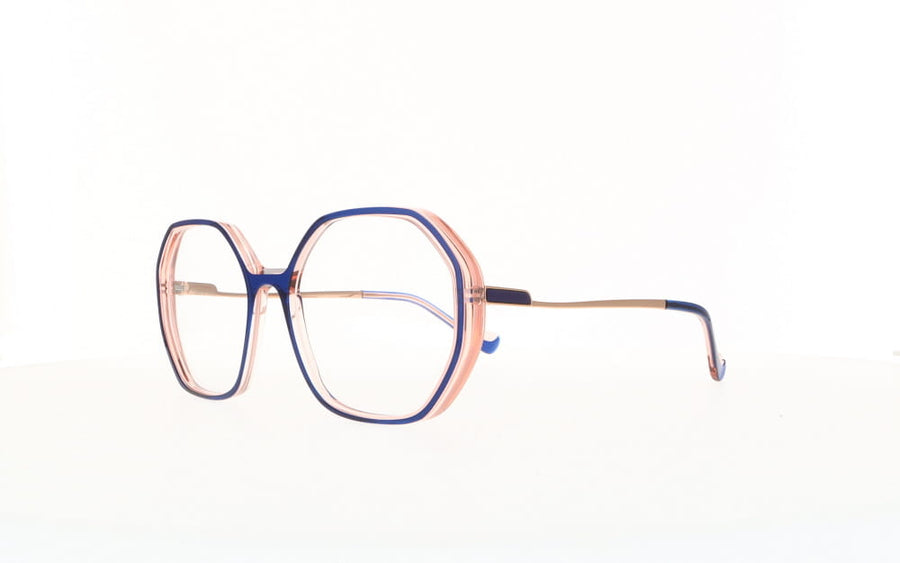 Caroline Abram  ISABEL