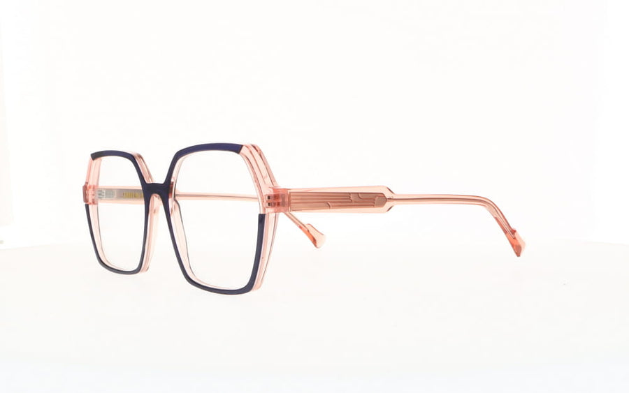 Caroline Abram  HELGA