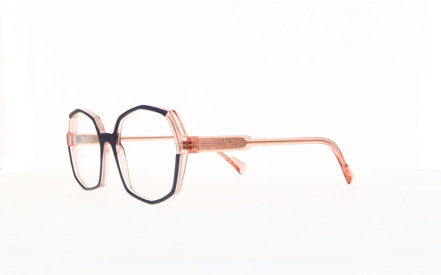 Caroline Abram  HETA