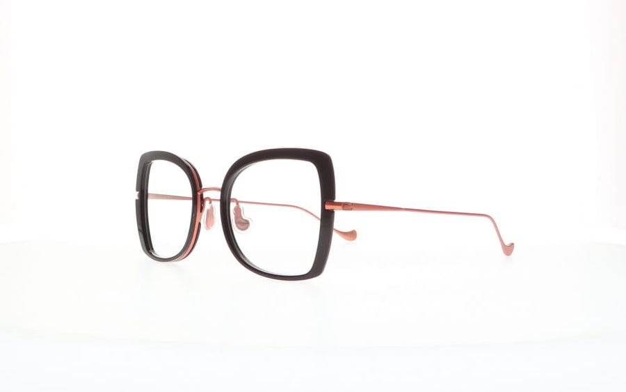 Caroline Abram  WILDA