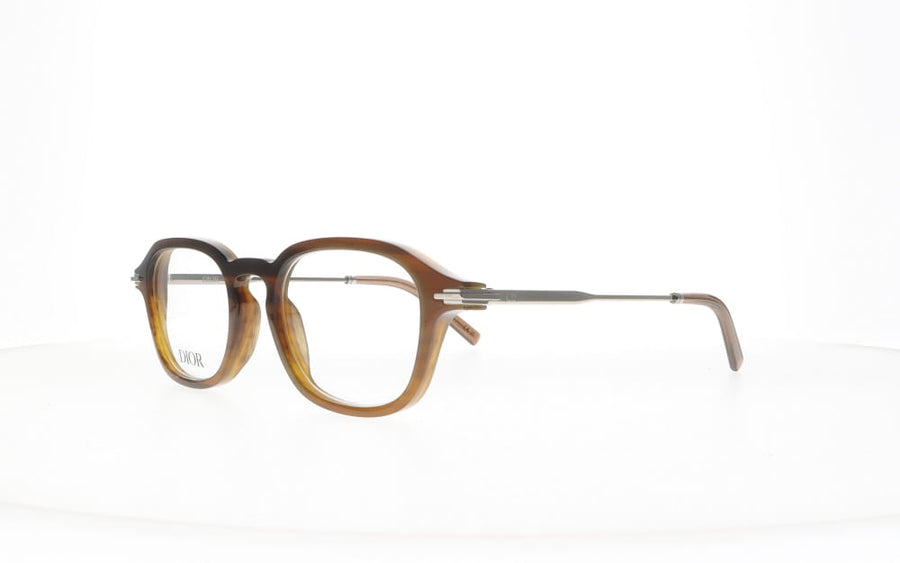 Dior  BLACKSUITO R11I