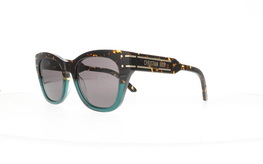 Dior  DIORSIGNATURE B4I