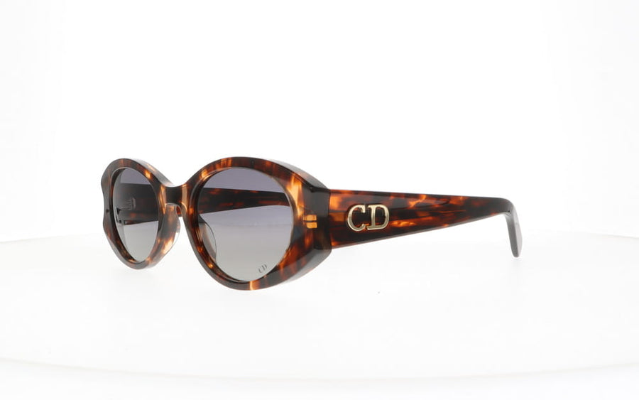 Dior  DIORGLOW B3I